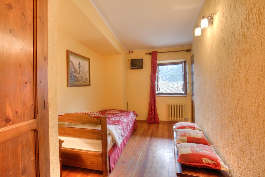 Residence Cav Emile Rey Courmayeur Room photo